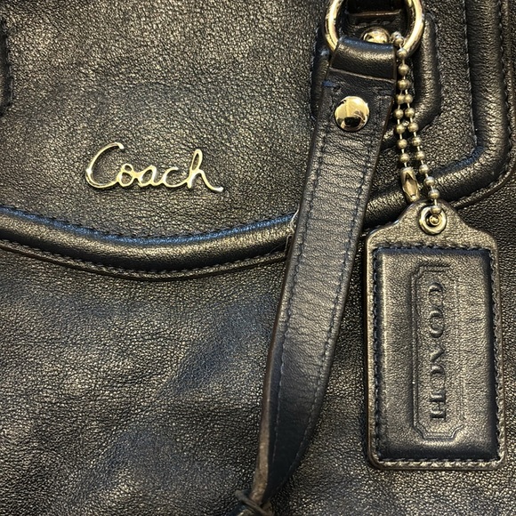 Coach Ashley Purse - Picture 2 of 9